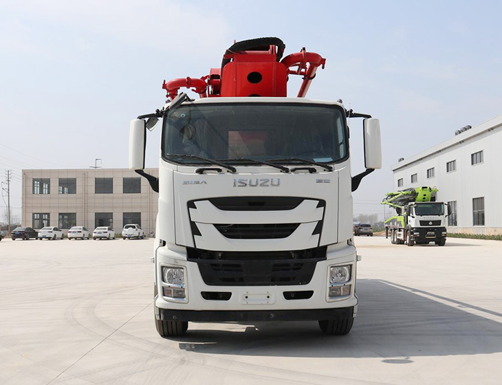 47 Meters of Concrete Pump Truck