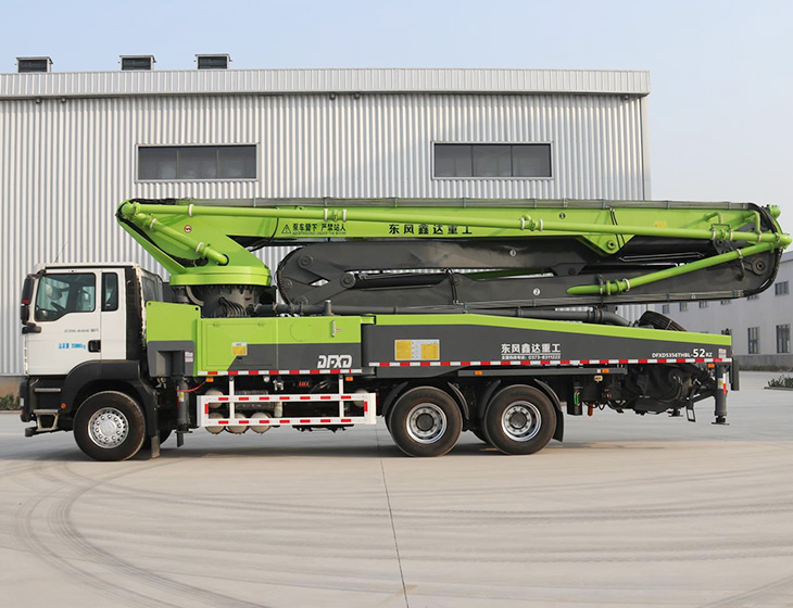 52 Meters of Concrete Pump Truck