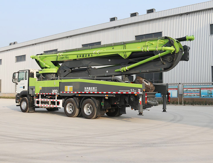 52 Meters of Concrete Pump Truck