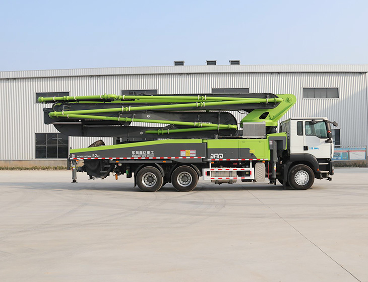 52 Meters of Concrete Pump Truck