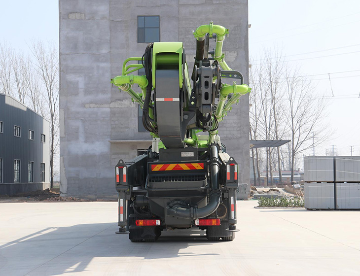 65 Meters of Concrete Pump Truck