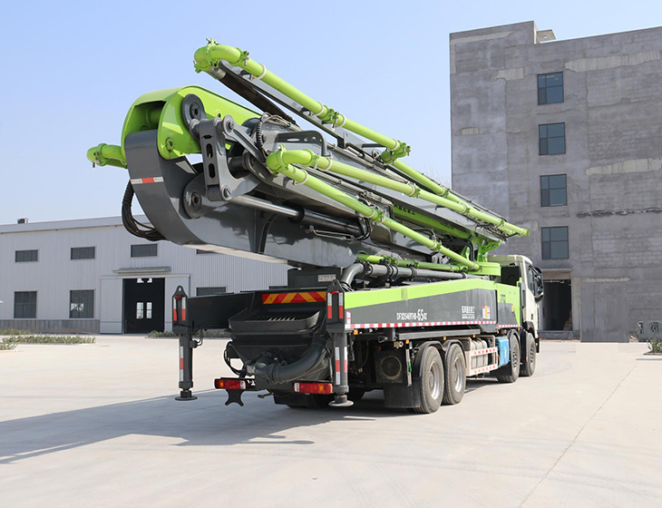 65 Meters of Concrete Pump Truck